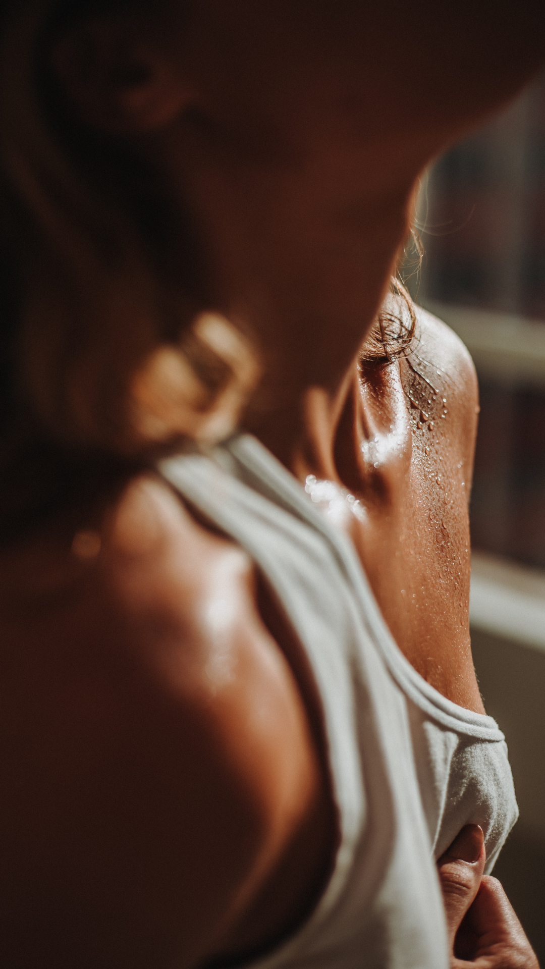 Librededroit-buste sueur-blanc