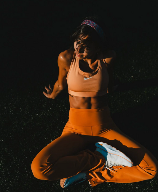 Librededroit-silhouette-orange