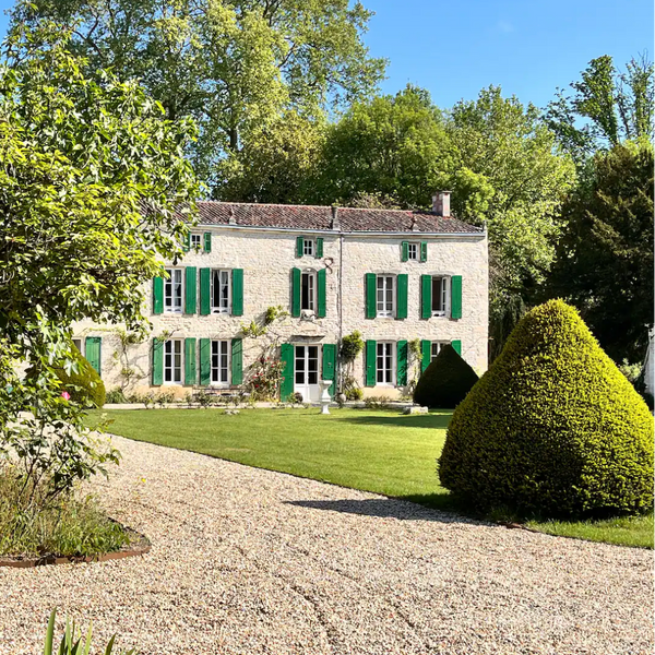 Logis-confettis-surgères-ext