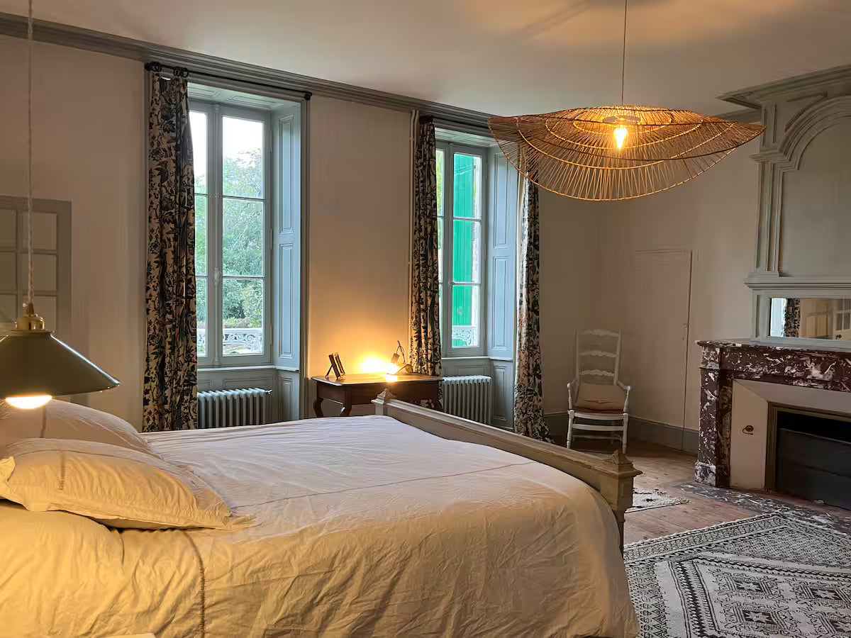 Logis-confettis-la-rochelle-chambre