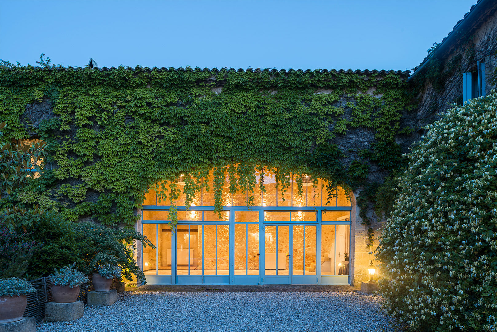 le-mas-des-oules-uzès-salle-à-manger