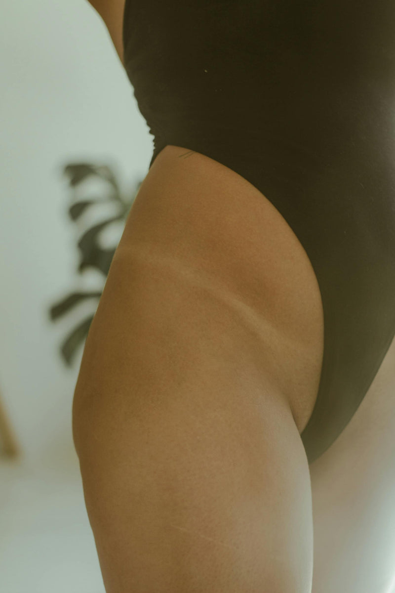 Librededroit-corps-nude-noir