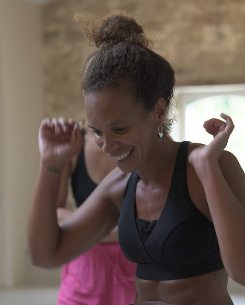 Danse-afro-silhouette
